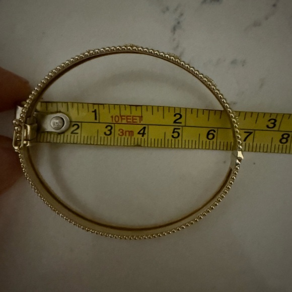 14 karat solid gold set - Picture 10 of 11